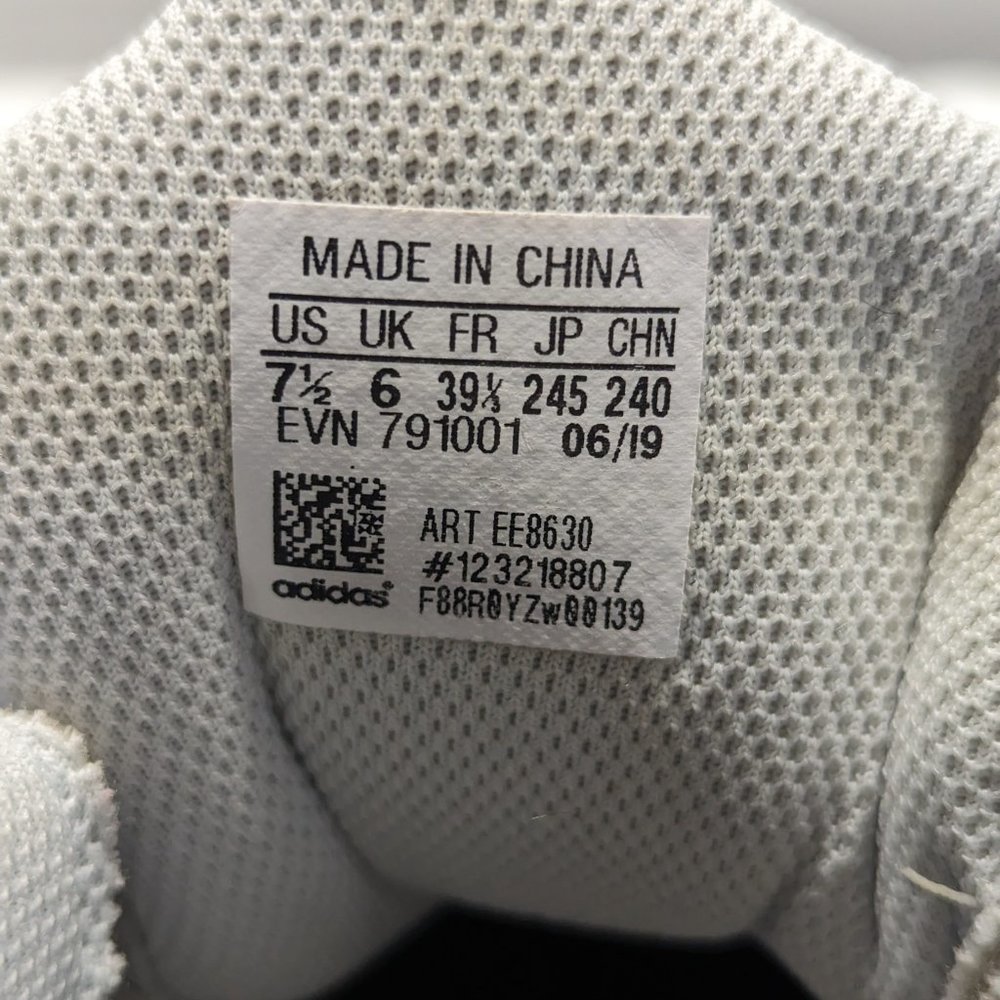 Adidas - Picture 7 of 8